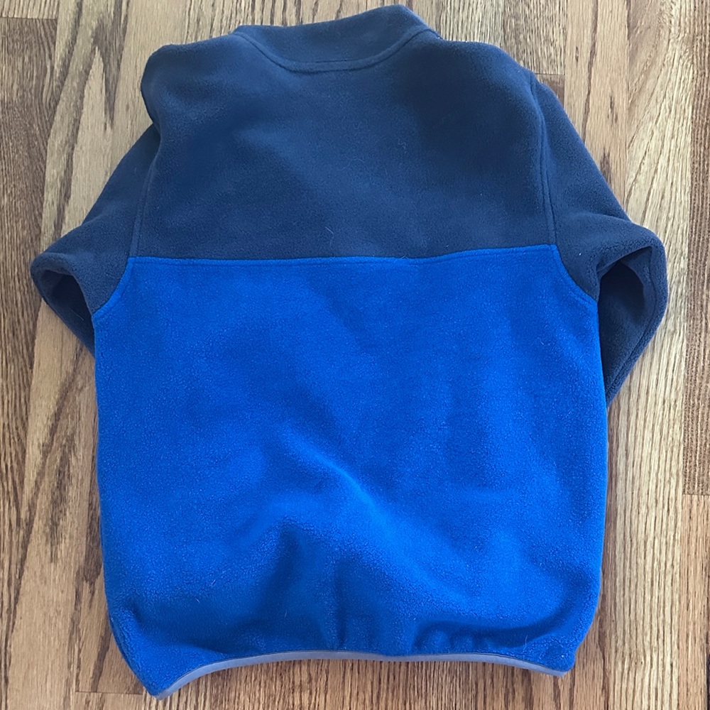 Patagonia Navy and Royal Blue Fleece Pullover - Picture 4 of 4